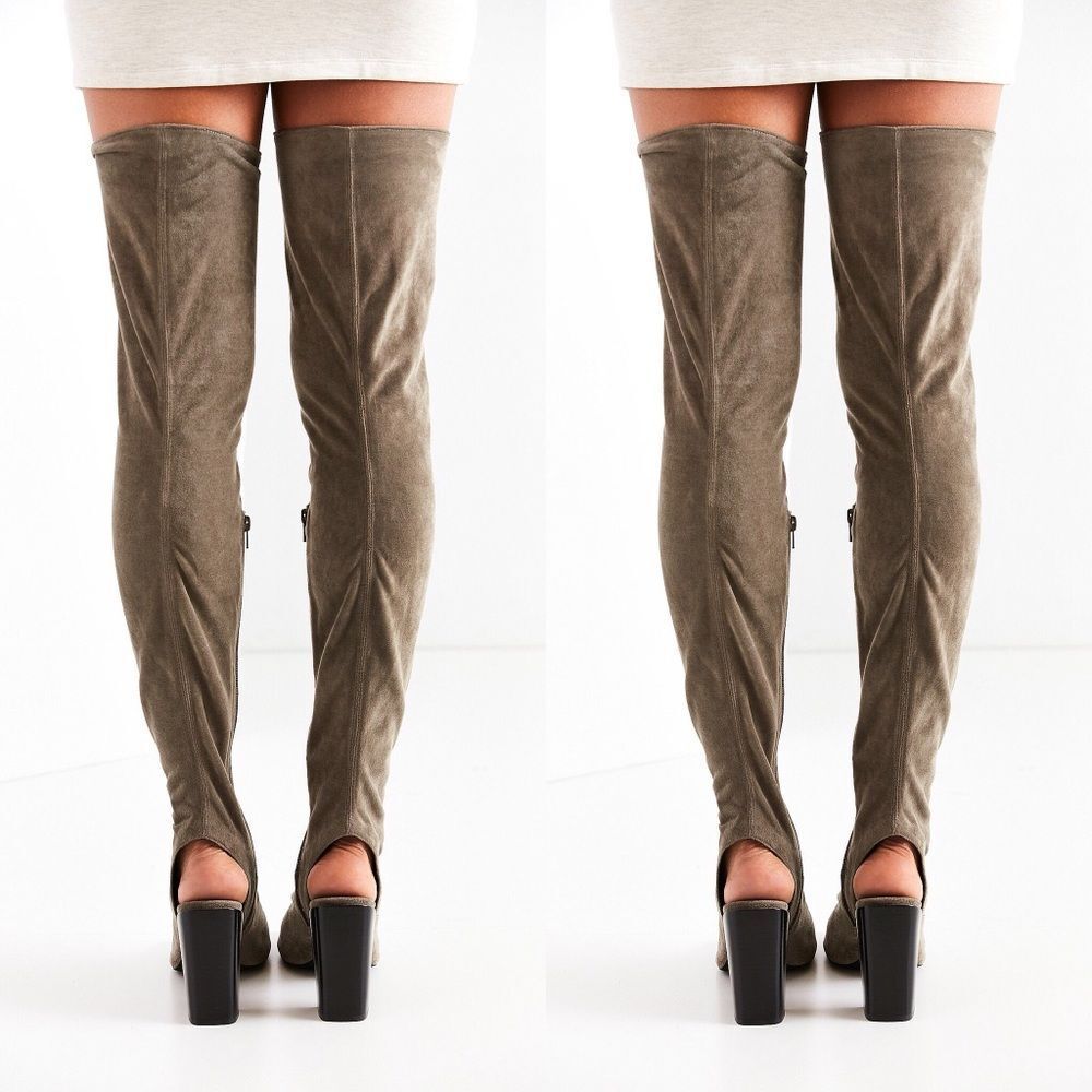 UO x Jeffrey Campbell Capricorn Over-The-Knee Boot - Picture 4 of 8
